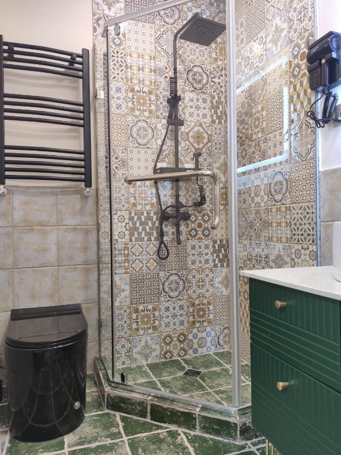 Qin Boutique Hotel Τυφλίδα Εξωτερικό φωτογραφία