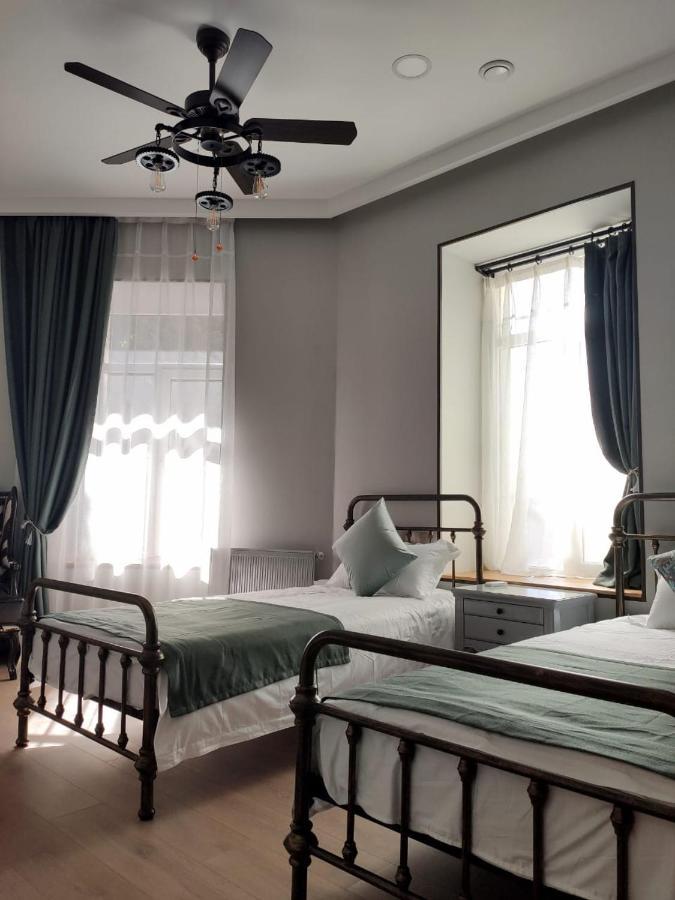Qin Boutique Hotel Τυφλίδα Εξωτερικό φωτογραφία