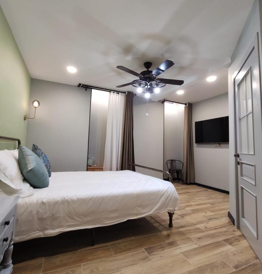 Qin Boutique Hotel Τυφλίδα Εξωτερικό φωτογραφία