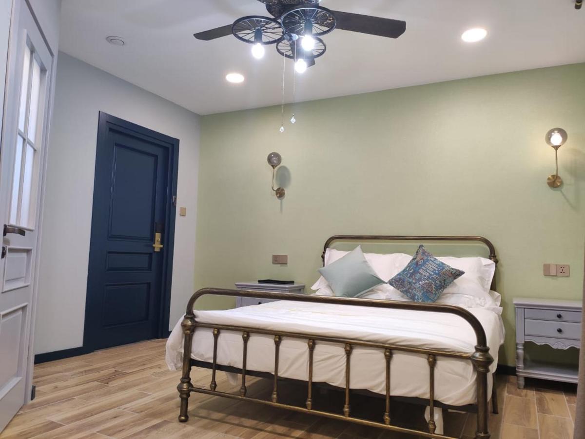 Qin Boutique Hotel Τυφλίδα Εξωτερικό φωτογραφία